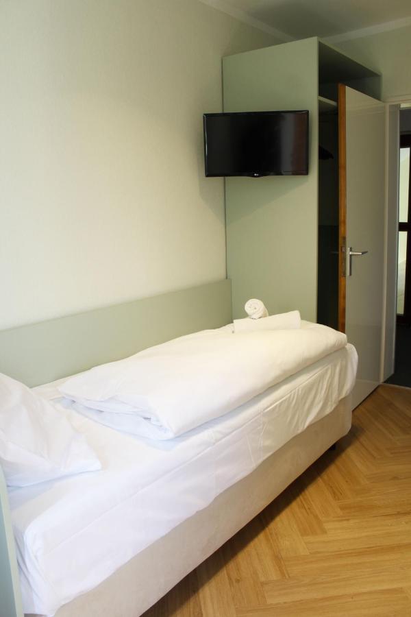 Autobahn Hotel Pfungstadt Ost Esterno foto